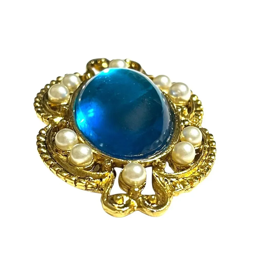 Vintage Brooch Pin Gold Tone Blue Oval Cabochon Imitation Pearl Accent Jewelry